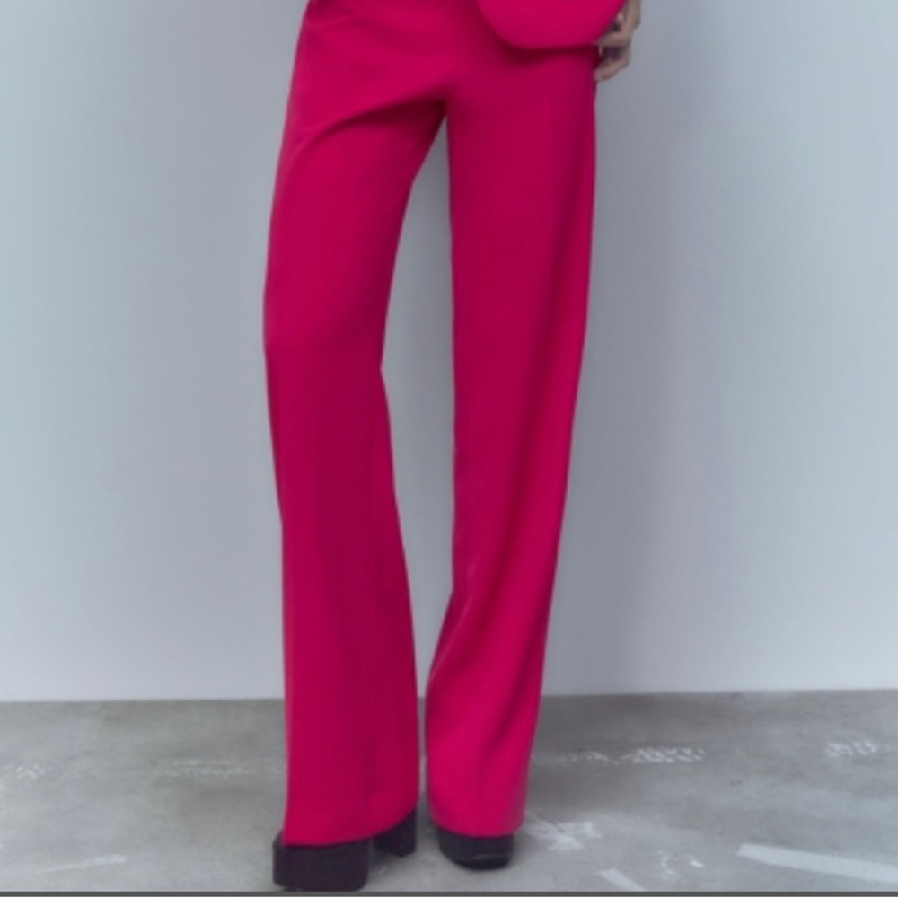 Zara Pink Flowy Pants!